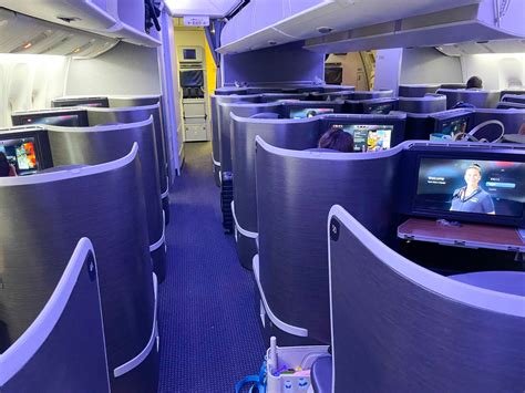 american 777 200er first class.